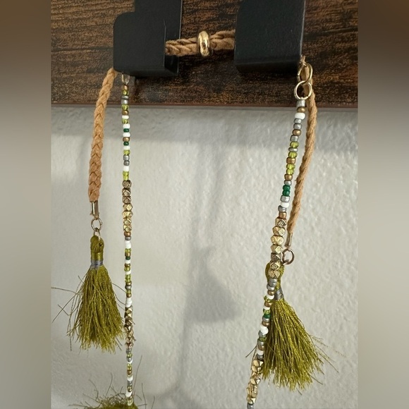 Multi-threaded Boho Tassel Pull Tie Adjustable Necklace. - Picture 8 of 11